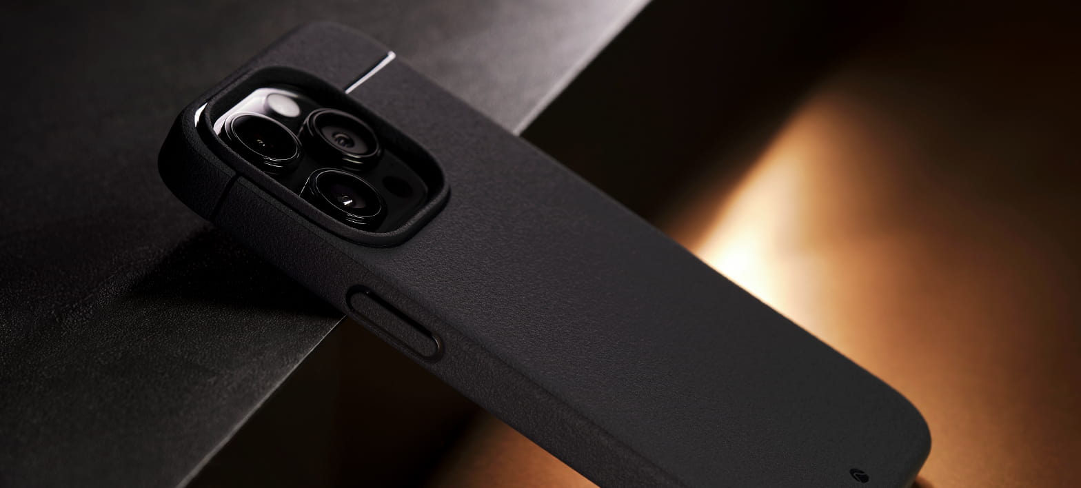 Sheath  Minimalist, shock-absorbing iPhone 14 Pro Max case (MagSafe) –  Caudabe