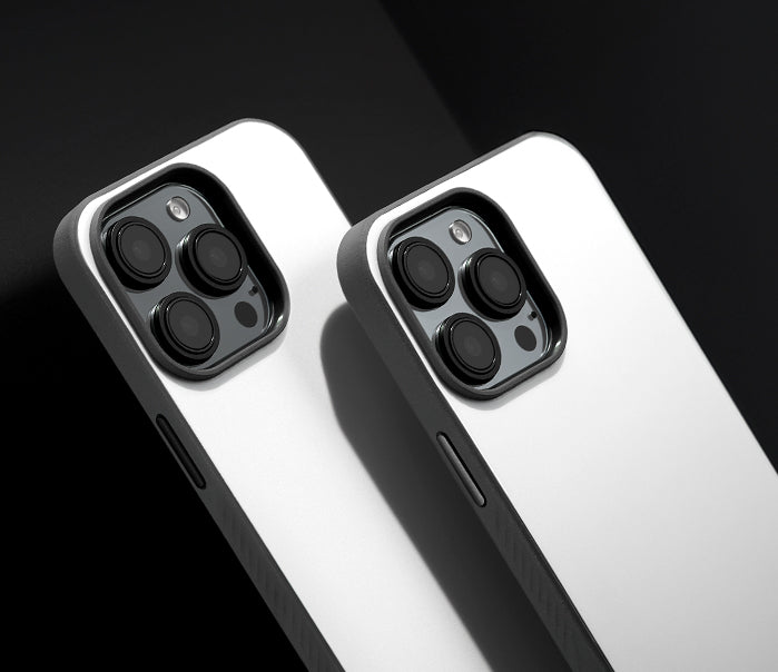 Paragon - iPhone 15 Pro