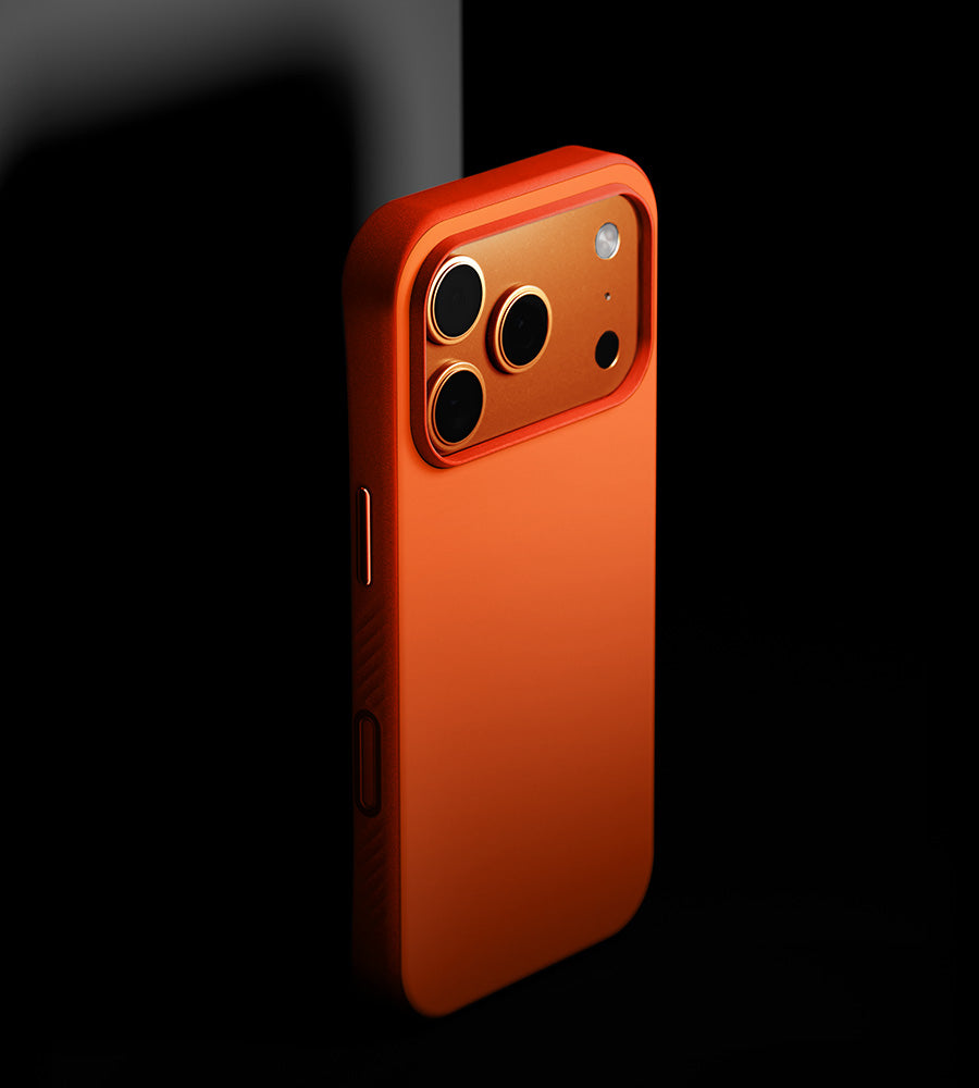 Paragon - iPhone 17 Pro Max (Open)