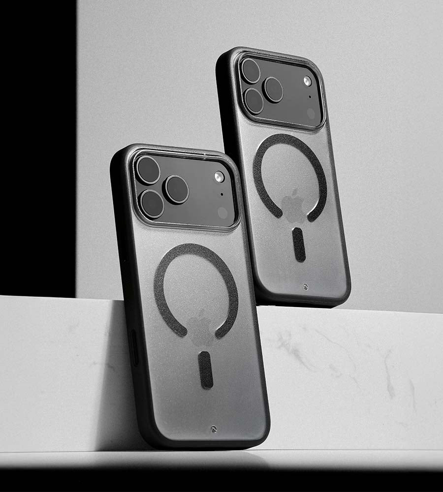 Synthesis - iPhone 17 Pro Max